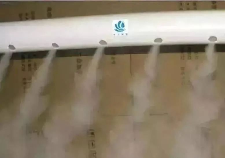 炎熱天氣不干膠材料易彎曲？是什么原因呢？